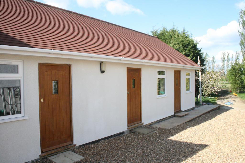 The Stables B&B @ Pear Tree Cottage Winslow Екстериор снимка