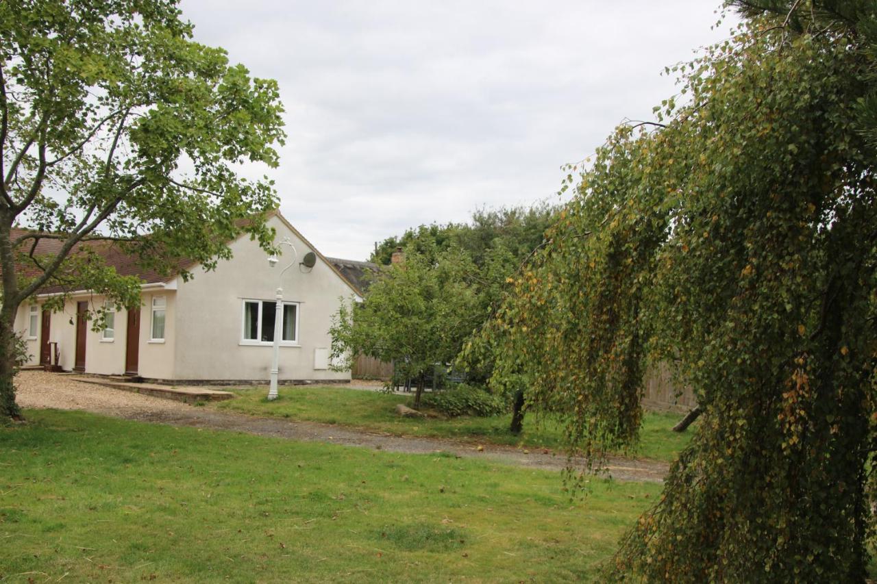 The Stables B&B @ Pear Tree Cottage Winslow Екстериор снимка